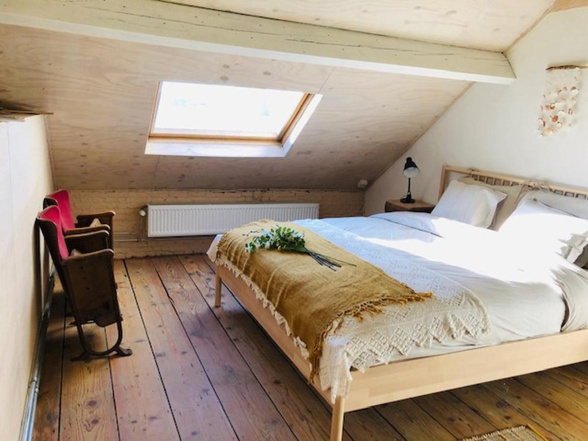 Bed and Breakfast Logies Lapin Антверпен Экстерьер фото